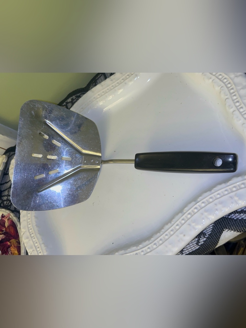 Foley stainless steel wide curved slotted spatula/fish turner Vintage